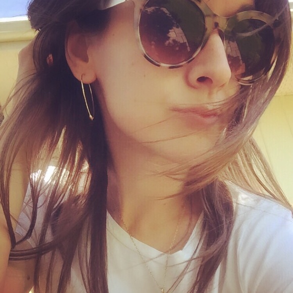 Meet your Posher, Chrissy - Picture 1 of 1